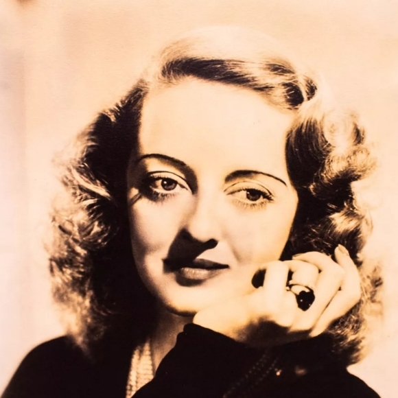 🌟 🎭 💍💄A Tribute to Beautiful Women of the Past! ✨️♥️🌹👠💎📿 - Picture 13 of 16